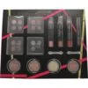 Active Cosmetics Colour Masterclass Set 4 X 10.24g Quad Ombretti + 2 X 3.58g Blusher + 1.79g Bronzer + 1.79g Highlighter + 3 X 7.8g Matita Labbra + 6.8ml Mascara Nero + 2 X Applicatori A Doppia Uscita