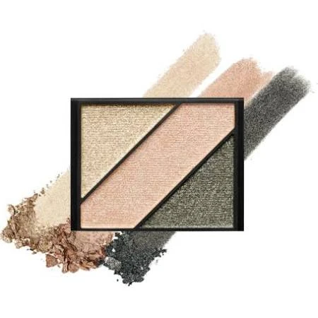 ELIZABETH ARDEN Eye Shadow Trio 749 Smokey Nights 1 ELIZABETH ARDEN Eye Shadow Trio 749 Smokey Nights